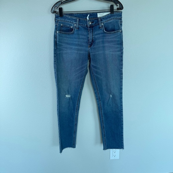 Rag & Bone Dre Low Rise Slim Boyfriend Jeans Mick With Holes Denim Women’s 28 - Picture 9 of 13